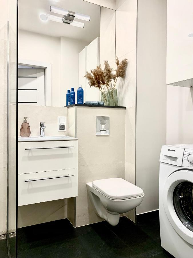 Apartamenty Wrzeszcz Q4Apartments 格但斯克 外观 照片